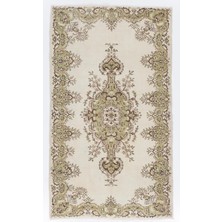 150 x 260  cm  20.yüzyıl Ortasında Yapılmış Eski El Yapımı Madalyonlu Türk Uşak Halısı