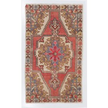 128 x 217  cm  Eski El Yapımı Alan Halısı. Yaklaşık 1960. Ev ve Ofis Için Yün Halı