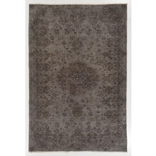 ( 185 x 278  cm ) Gri Tonlarda  El Dokuması Anadolu Halısı, Madalyon ve Çiçek Desenli Halı