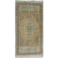 48 x 93  cm  Yumuşak Renklerde Eski Anadolu Uşak Halısı. El Yapımı Paspas, Banyo Paspası