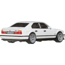 Hot Wheels Boulevard Premium Araçlar GJT68 - JBL24 91 Bmw M5