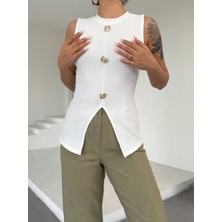 Kadın Beyaz Bisiklet Yaka Gold Düğmeli Ottoman Bluz S2310