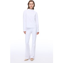 Animas Slim Fit Kısa Boy Düşük Kollu Yarım Dik Yaka Beyaz Bluz
