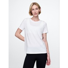 Gap Kadın Beyaz GapFit Breathe T-Shirt