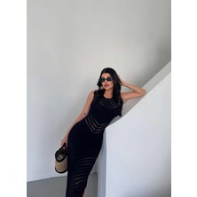 Elbise Desenli Uzun Yırtmaçlı Elbise