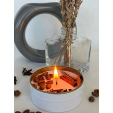 Vanilya & Tarçın Aromalı Soya Mumu Çubuk Tarçın, Kahve Çekirdeği ve Karanfil Süslemeli