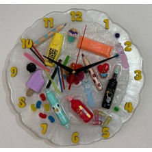 Pelince Kıds - Renkli Malzemelerle Dolu Epoksi Çocuk Odası Duvar Saati  Sarı Renk Rakamlı - 30  cm