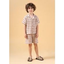 Magu Erkek Çocuk Pamuklu Bej Dalga Desenli Gömlek ve Şort Takım - Yazlık Rahat Kesim