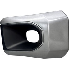 Toyota Hilux Invıncıble Sis Kapak Sağ 2020>