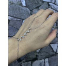 Zarif Dal Desenli Gümüş Şahmeran Bileklik – Beyaz Taşlı Tasarım - Altın Renk