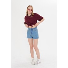 Kadın Bordo Yuvarlak Yaka Oversize Yandan Yırtmaçlı T-Shirt Tişört