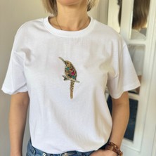 Kuş Desenli Taş Detaylı Basic T-Shirt