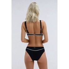 Kom Nigru Biye Detay Üçgen Bikini Siyah