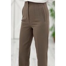 Kadın Model Yüksek Bel Kumaş Vizon Pantolon