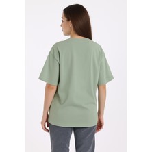 Guaraz Kadın Yeşil Oversize Bisiklet Yaka %100 Pamuk Düz Basic Yazlık T-Shirt