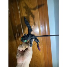 Ejderhanı Nasıl Eğitirsin? Gecenin Öfkesi Siyah Ejderha Toothless Dişsiz