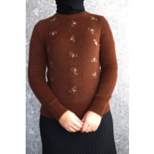 Fiyonk Taşlı Triko Kazak