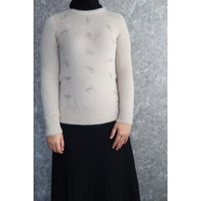 Fiyonk Taşlı Triko Kazak