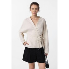 Antioch Beyaz Bağlamalı Kimono Kadın Gömlek