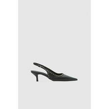 Seniorah Ankle Siyah Cilt Zımbalı Sivri Burun Kadın Topuklu Ayakkabı