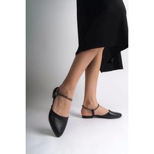 Arıana Lastikli Ortopedik Rahat Taban Bilekten Taş Detaylı Kadın Babet Ayakkabı  St - Siyah