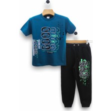 Triliya Erkek Çocuk Tişört & Eşofman Altı Takımı - Konforlu ve Şık Tasarım