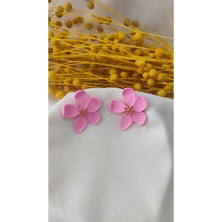 Pembe Mat Metal Çiçek Küpe