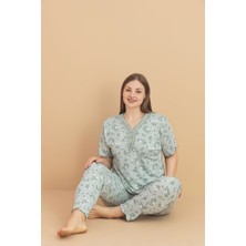 Kadın Büyük Beden Desenli Yakası Düğmeli Kısa Kollu Bambu Pijama Takımı