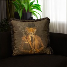 Mr. Tiger Kadife Yastık/kırlent (Dolgu Boncuk Elyaf Uluslararası Yıkama ve Solmama Sertifikası)