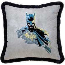 Grey Batman Kadife Yastık (Warner Bros Lisanslı, Uluslararası Yıkama ve Solmama Sertifikası)