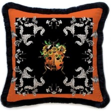 Uğurböceği Desenli Kadife Yastık (Dolgusu Boncuk Elyaf, Uluslararası Yıkama ve Solmama Sertifikası)