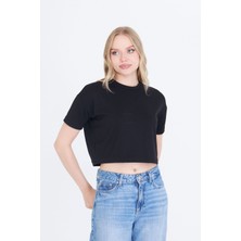 Kadın Siyah Baskısız Yuvarlak Yaka Crop Tişört T-Shirt