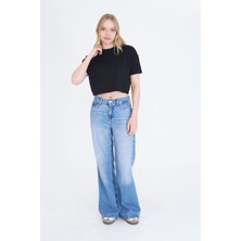 Kadın Siyah Baskısız Yuvarlak Yaka Crop Tişört T-Shirt