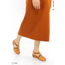 Kadın  Deri Günlük Lastikli Dolgu Topuk Sandalet M26ys2735