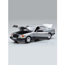 1:18 Norev 1990 Mercedes Benz 300 Ce-24 Coupe W124