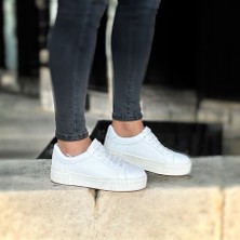 Beyaz Deri Kadın Bağcıklı Spor Ayakkabı