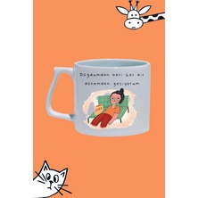 Doğdumdan Beri Zor Bir Dönemden Geçiyorum Tasarım Baskılı Beyaz Lüks Sap Kupa Bardak