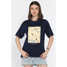 Gülseli Kadın Bisiklet Yaka Taş Işlemeli Baskılı Kadın Tişört P-00016725