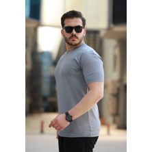 Baskılı Bisiklet Yaka Tişört (Manken BOY:187 Kilo:85 Beden:l)