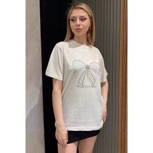 Gülseli Kurdele Taşlı Bisiklet Yaka Kadın Tişört P-00016714