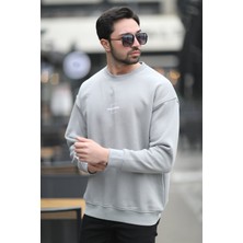 Erkek Bisiklet Yaka Marka Baskılı Üç Iplik Şardonlu Sweatshirt Açık Gri - 5255-1