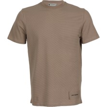 Erkek Bisiklet Yaka Etek Ucu Marka Detaylı Petek T-Shirt
