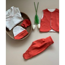 Yelekli Hastane Çıkışı Set - Kiremit / (Yelek, Pantolon, Body, Bere, Eldiven)