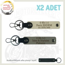 Motorcuya Özel Tasarım, Isim Plaka ve 0 Rh (+) Kan Grubu Yazılı X2 Anahtarlık, Kül Gri-S Kahve-Syh