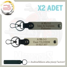 Motor Severlere Özel, Isim Plaka ve A Rh (+) Kan Grubu Yazılı X2 Anahtarlık, Kül Gri-S Kahve-Laci