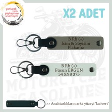 Motorcuya Isim Plaka ve B Rh (+) Kan Grubu Yazılı Anlamlı Hediye X2 Anahtarlık, Kül Gri-Beyaz-Laci