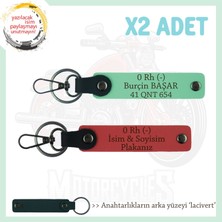 Yol Arkadaşlarına Özel Isim Plaka ve 0 Rh (-) Kan Grubu Yazılı 2li Anahtarlık, Nar Çiçeği-Yeşil-Laci