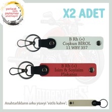 Hız Severlere Özel, Isim Plaka ve B Rh (+) Kan Grubu Yazılı X2 Anahtarlık Set, Nar Çiçeği-Beyaz-Sk