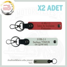 Hız Severlere Özel, Isim Plaka ve 0 Rh (-) Kan Grubu Yazılı X2 Anahtarlık Set, Nar Çiçeği-Beyaz-Gr