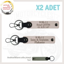 Motosiklet Maceracılarına Isim Plaka ve B Rh (-) Kan Grubu Yazılı Deri X2 Anahtarlık Seti, Pudra-Gr